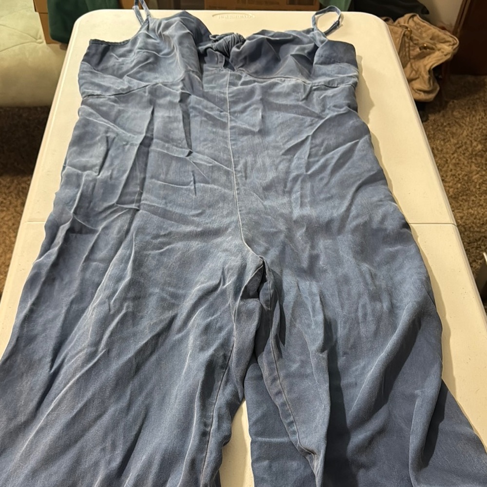 Blue Sleeveless Jumpsuit